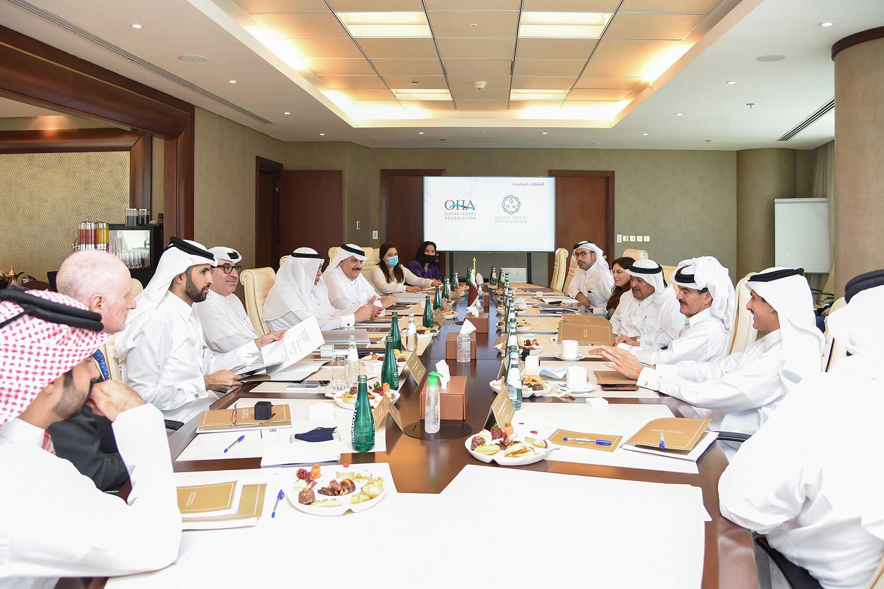 The launch of “Qatar Hotels Association” under the umbrella of QBA, and holding its first inaugural meeting at the headquarters of the Qatari Businessmen Association